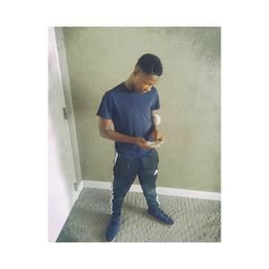 Meet your Posher, James