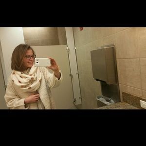 Meet your Posher, Eda