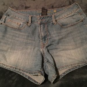 Light wash denim shorts