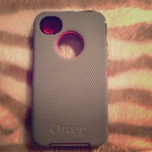 iPhone 4/4s otter box