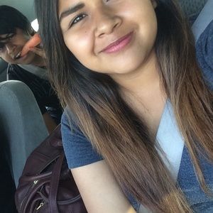 Meet your Posher, Vanessa