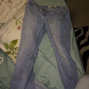 Hollister jeans
