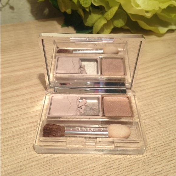 Clinique eye shadow duo