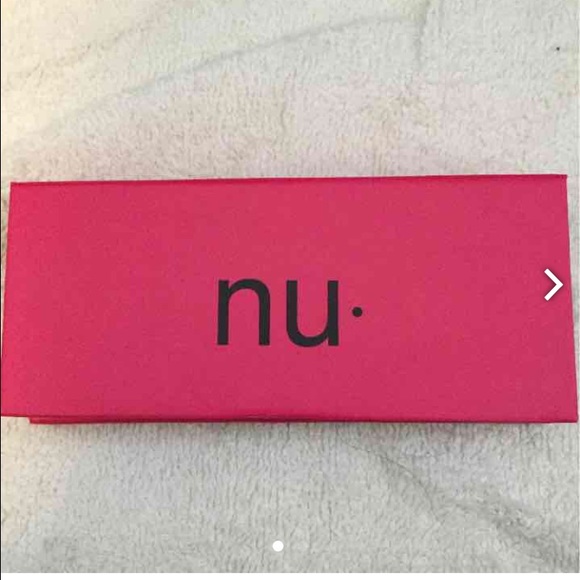 Nubounsom Lashes