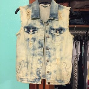 JEAN VEST!!