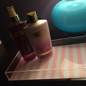 Victoria's Secret accessory tray