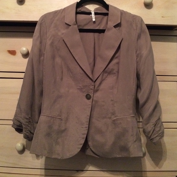 Willow and Clay blazer