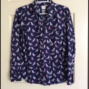 Partridge blue bird print button up shirt