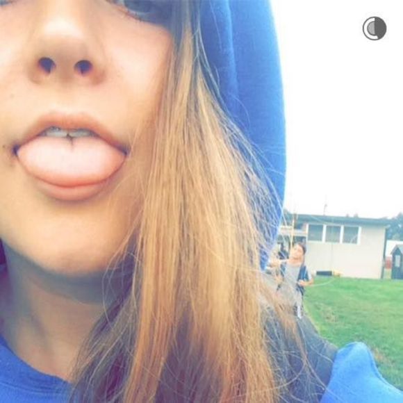 Meet your Posher, Haley - Picture 1 of 1