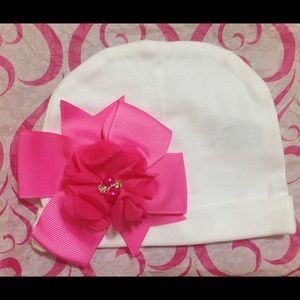 Bow and flower baby hats