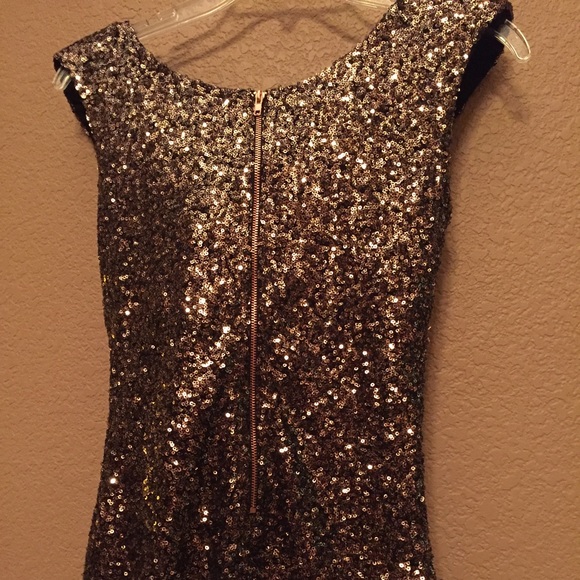 Mink Pink sequined bronze cocktail dress - Picture 2 of 4