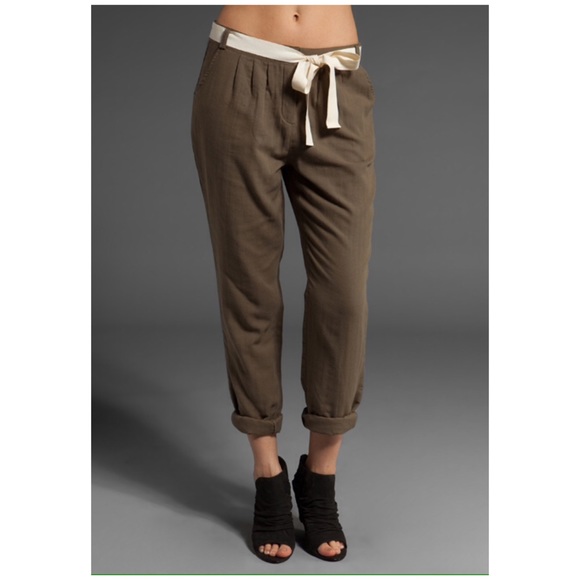 SOLD Khaki pants from American Vintage - Picture 2 of 6