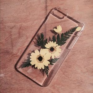 Urban outfitters sunflower phone case