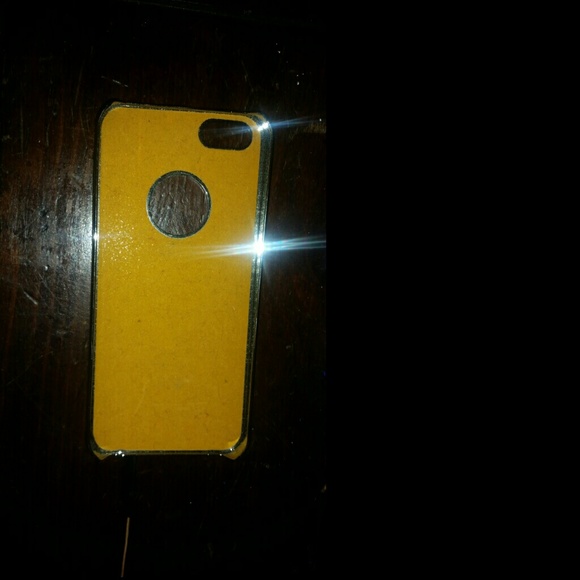 Iphone 5s hard shell case??super cute ???? - Picture 2 of 2