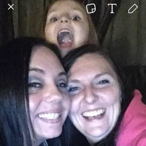 Meet your Posher, Mandi