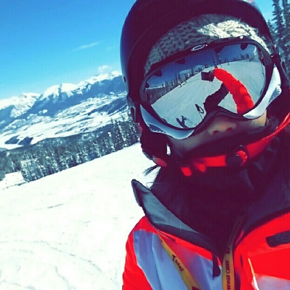 Meet your Posher, Gabrielle - Picture 4 of 4