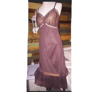 Vintage Slip
