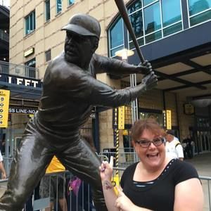 Meet your Posher, Melissa