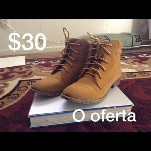 Boots short high wasted