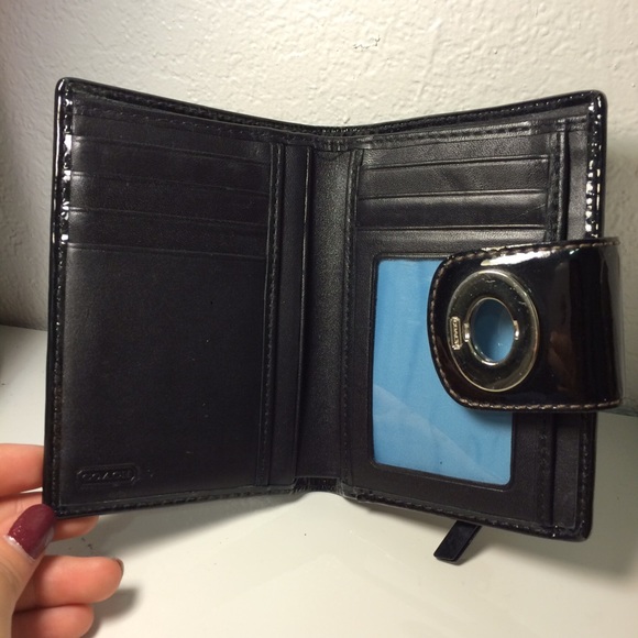 COACH - Black Patent Leather Wallet - Picture 3 of 4