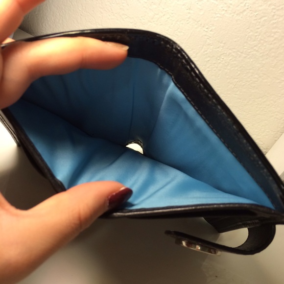 COACH - Black Patent Leather Wallet - Picture 4 of 4