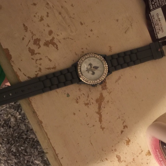 Gray watch - Picture 1 of 1