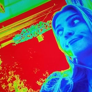 Meet your Posher, Caitlyn
