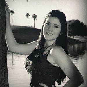 Meet your Posher, Hannah