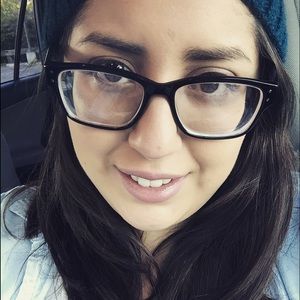 Meet your Posher, Veronica