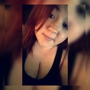 Meet your Posher, Deena