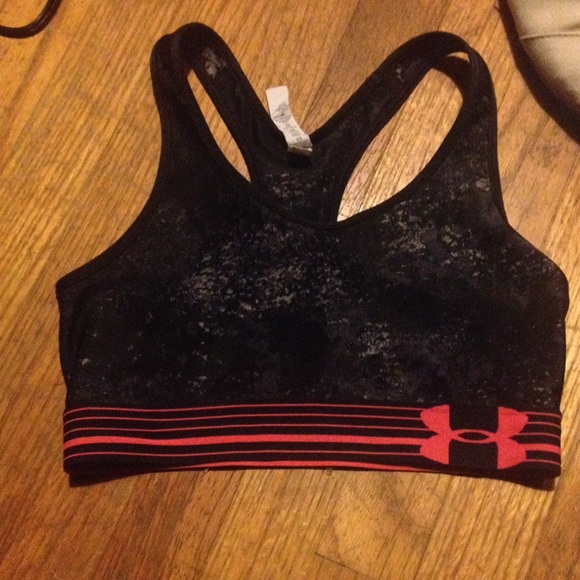 Under armor sports bra