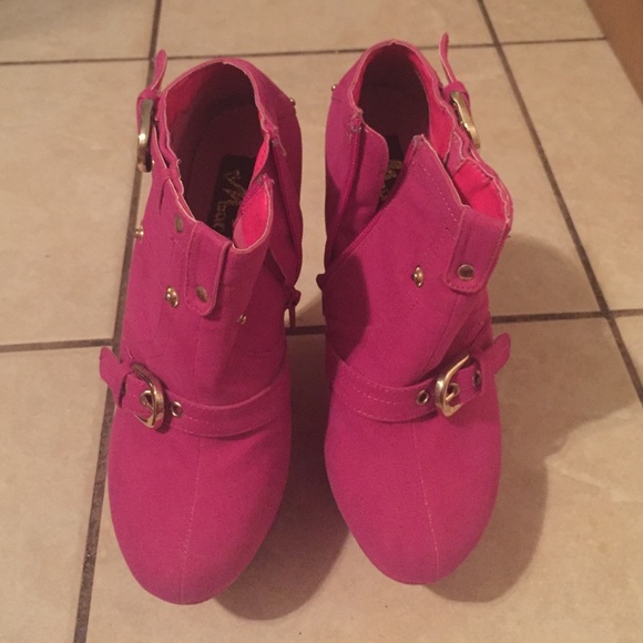 Machi Fuchsia wedge booties 7