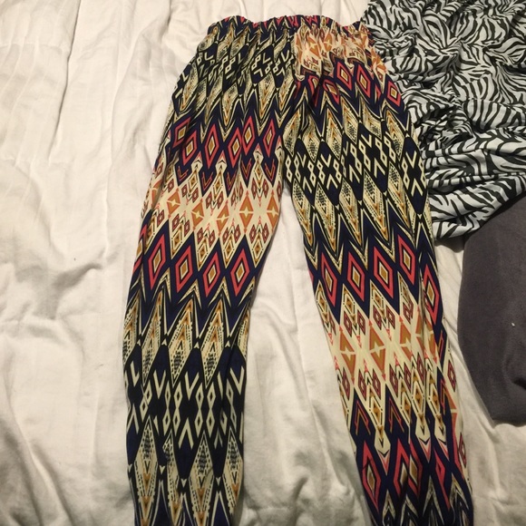 Pattern pants - Picture 1 of 1