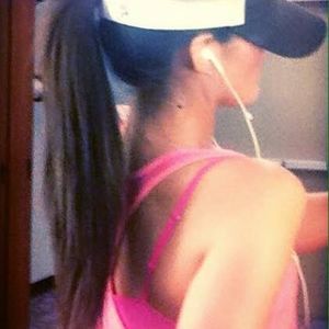 Meet your Posher, Casey