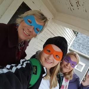 Meet your Posher, Mary jo