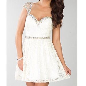 Ivory prom dress