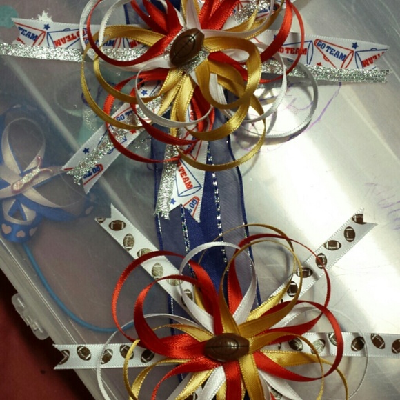 Hair Bows - Picture 2 of 4