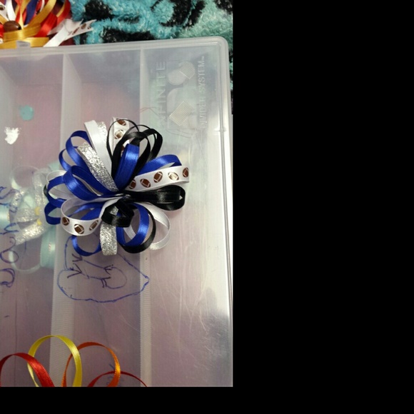 Hair Bows - Picture 4 of 4