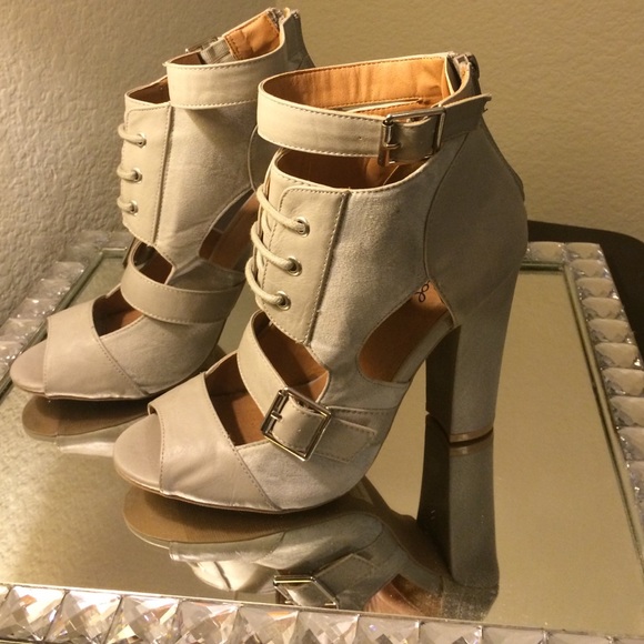 Shoes - Picture 3 of 3