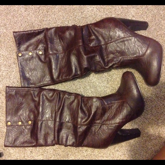 Brown womens calf boot - Picture 4 of 4