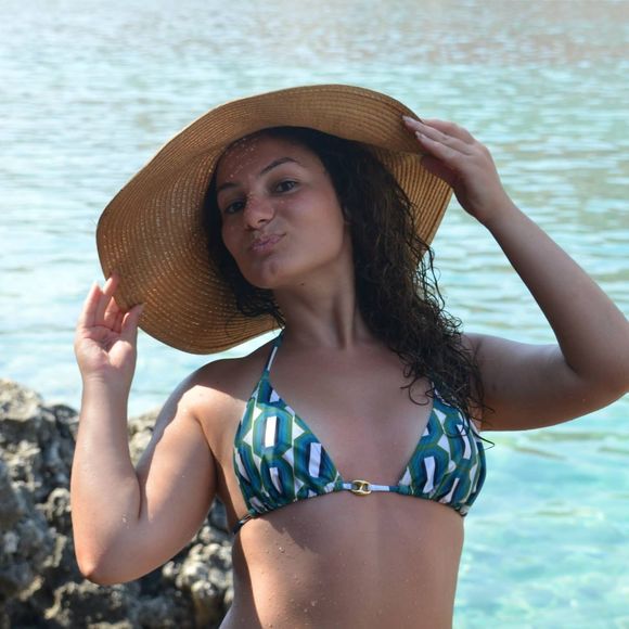 Meet your Posher, Ornela - Picture 1 of 1