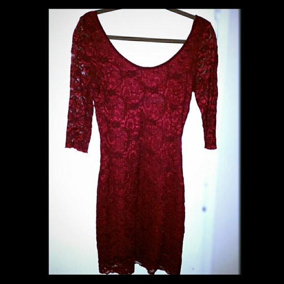 Lace midi dress