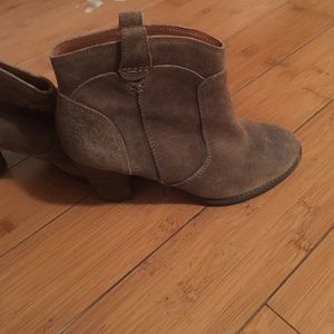 Ankle boots (clarks )
