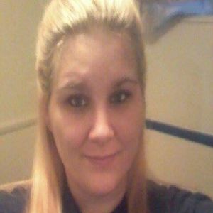 Meet your Posher, Desiree