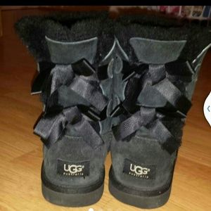 Uggs size 5