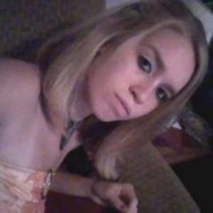 Meet your Posher, Suzanne