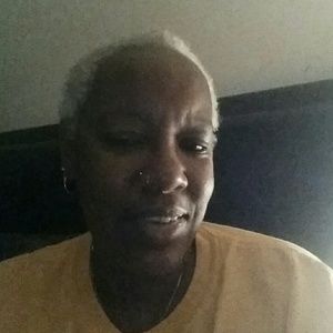 Meet your Posher, Sandy