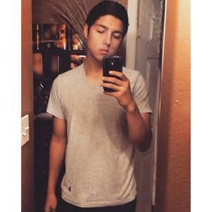 Meet your Posher, Edgar