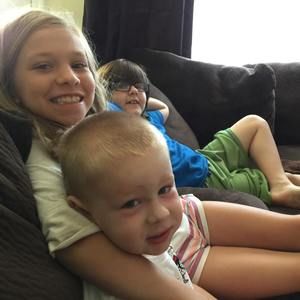 Meet your Posher, Denise