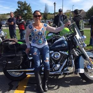 Meet your Posher, Elaine